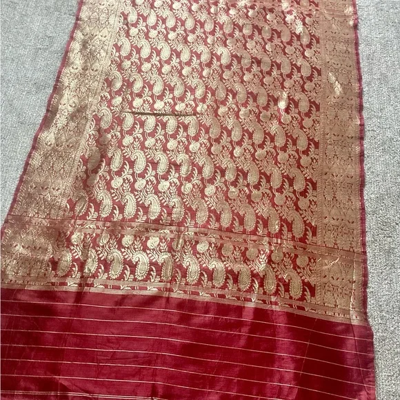 EXOTIC Woven ethnic shawl - Picture 2 of 7
